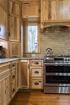 Kitchen Cabintes