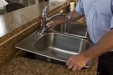 Kitchen Sink Clips