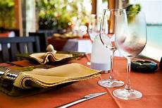 Kitchen Table Linen