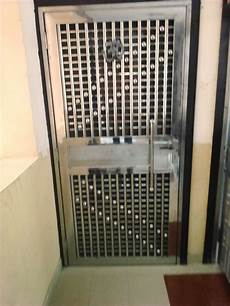 Stainless Steel Kitchen Sink
